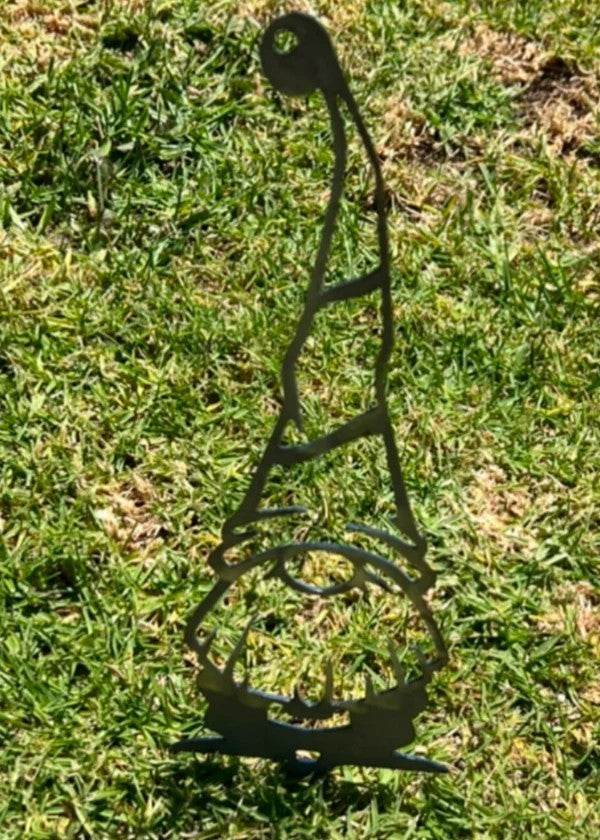 Garden Gnomes - Metal Art - Smokey BBQ Bits